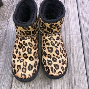 Ugg’s classic mini leopard with calf hair
